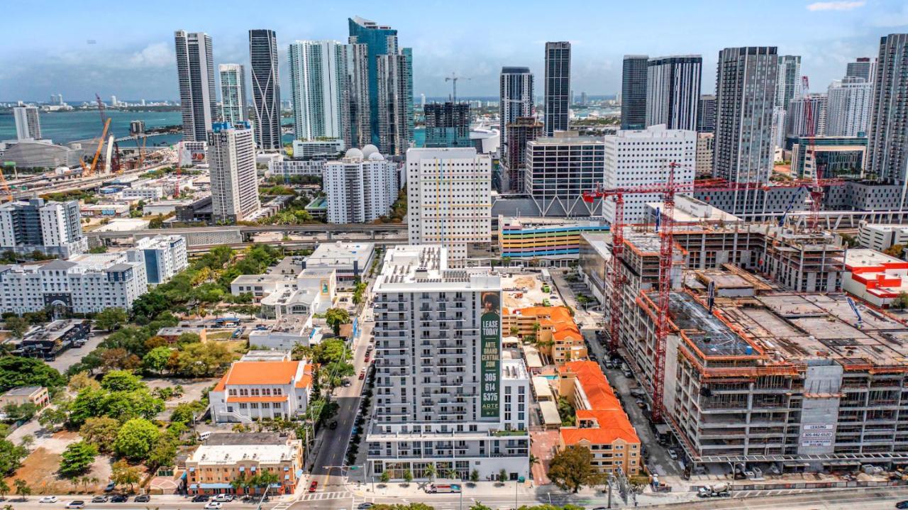 Apartamento Stylish Unit In Downtown Miami With Free Parking Exterior foto